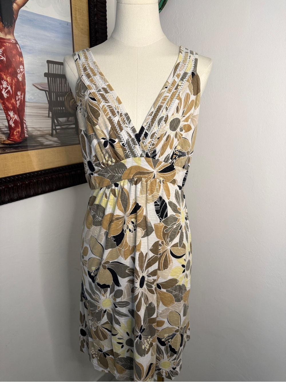 Tommy Bahama Floral V-Neck Sleeveless Dress - Tan, White & Black